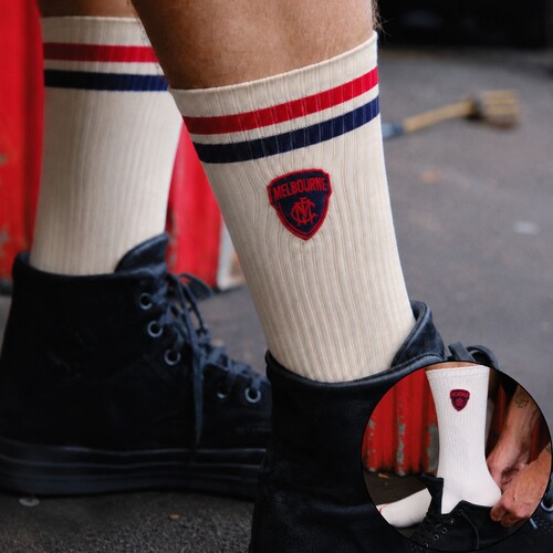 Melbourne Demons Sneaker Socks 2 Pack Gift Box